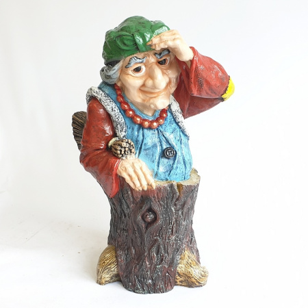 Садовая фигура Баба Яга с бусами  12310 (58х25х26см) (М)